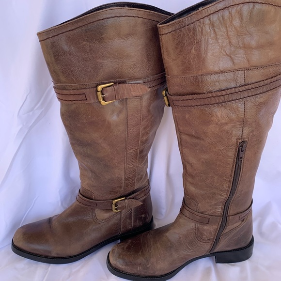 Brown Knee high boots - Picture 3 of 6